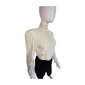 Vintage Scott McClintock Lace Blouse | Victorian-Inspired  Top | Button-Back